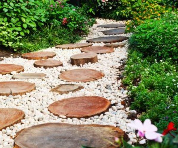 أشكال ممرات حدائق خشبية