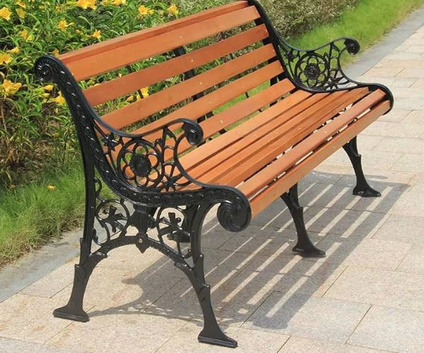 جلسات خارجيه خشبية وحديدية