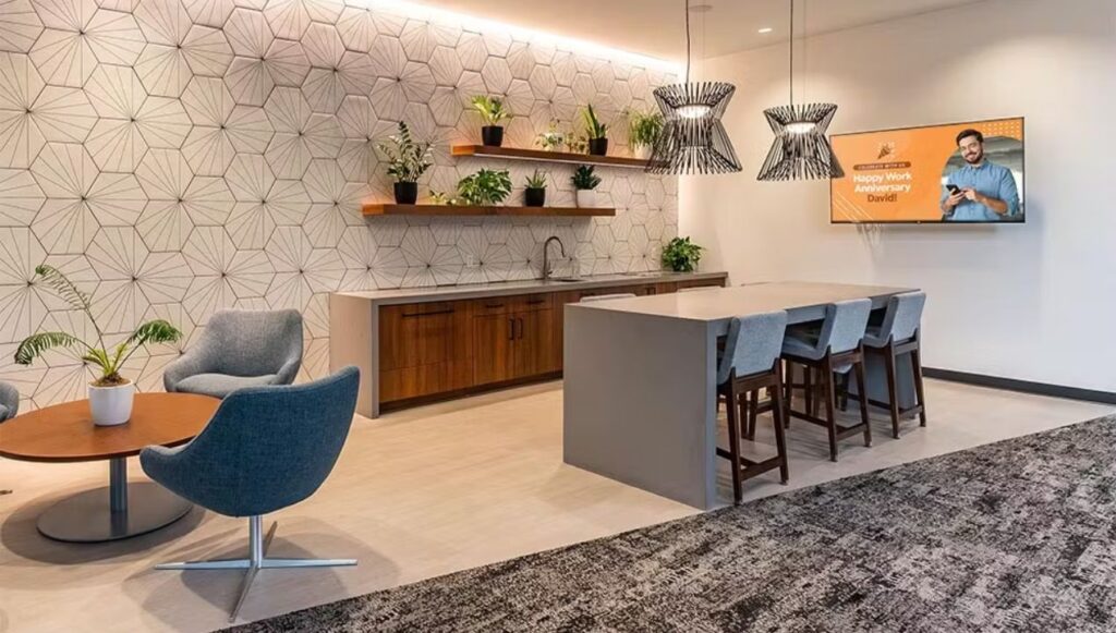 تصميم استراحة صغيرة مثالية للمساحات الضيقة